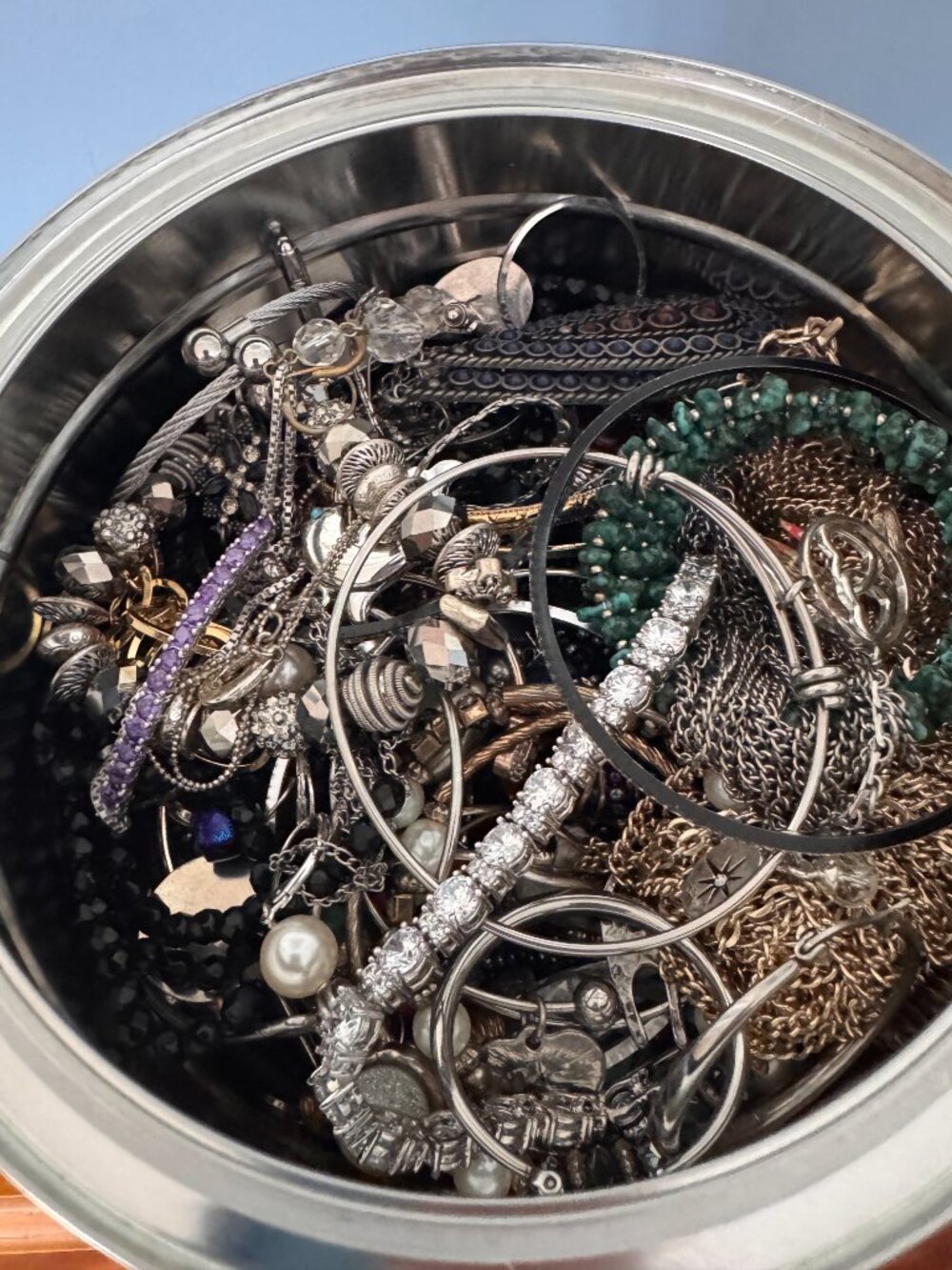 Over 4 lbs Mystery Jewelry Lot! - Picture 4 of 8